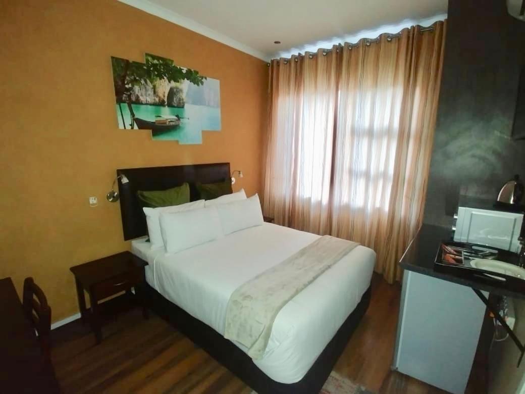 Scenery Guest House Кокстад Екстериор снимка